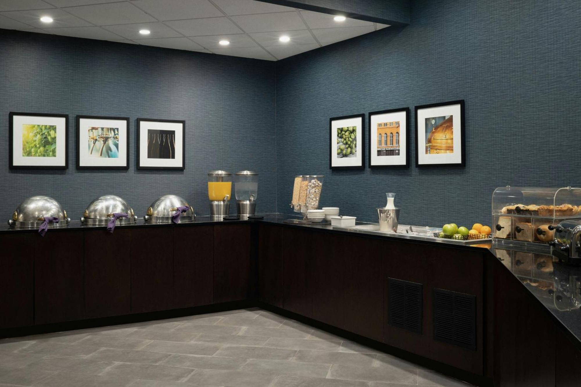 Four Points By Sheraton Milwaukee North Shore Brown Deer Buitenkant foto
